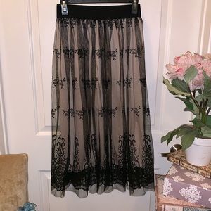 🎀 SALE BOGO - Black Lace Design Nude Slip Skirt